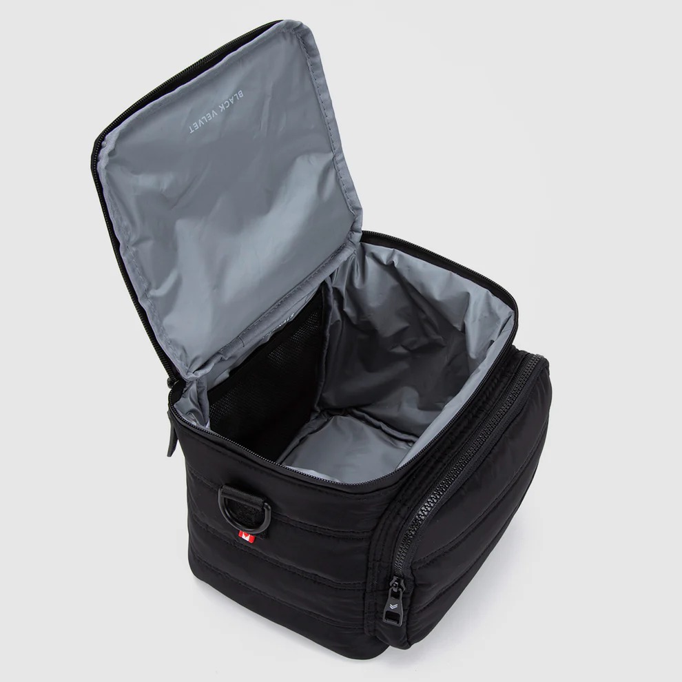 LONCHERA originals Matte Nude Bubba