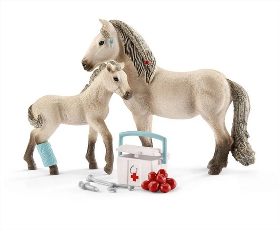 Horse Club Hannah’S First-Aid Kit Schleich