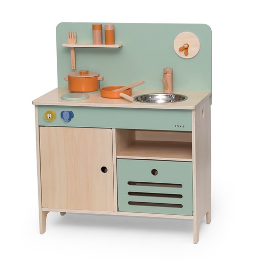 [36-820] Wooden Kitchen Trixie